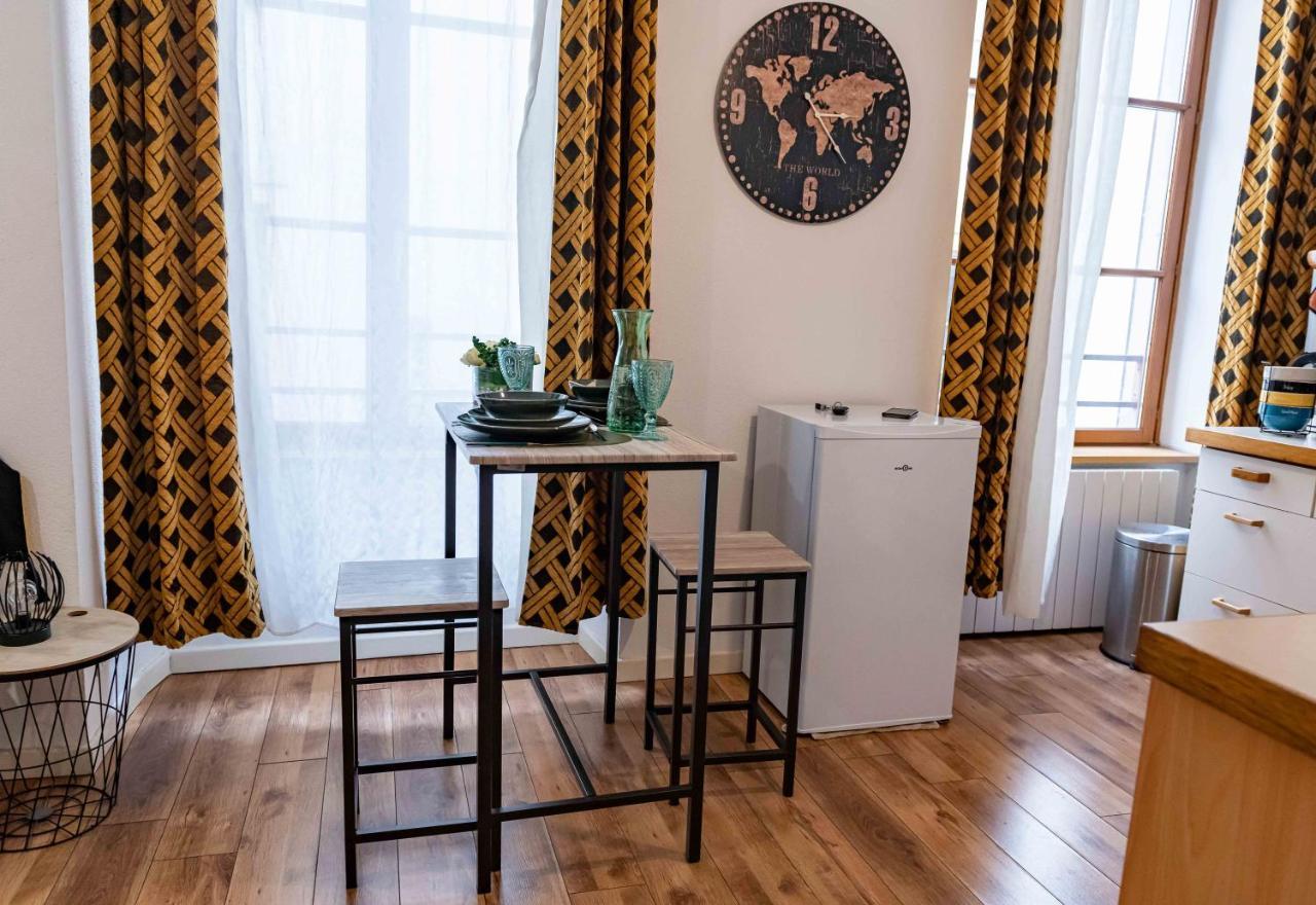 Au Petit Moulin, Plein Centre Ville Montbéliard Екстериор снимка